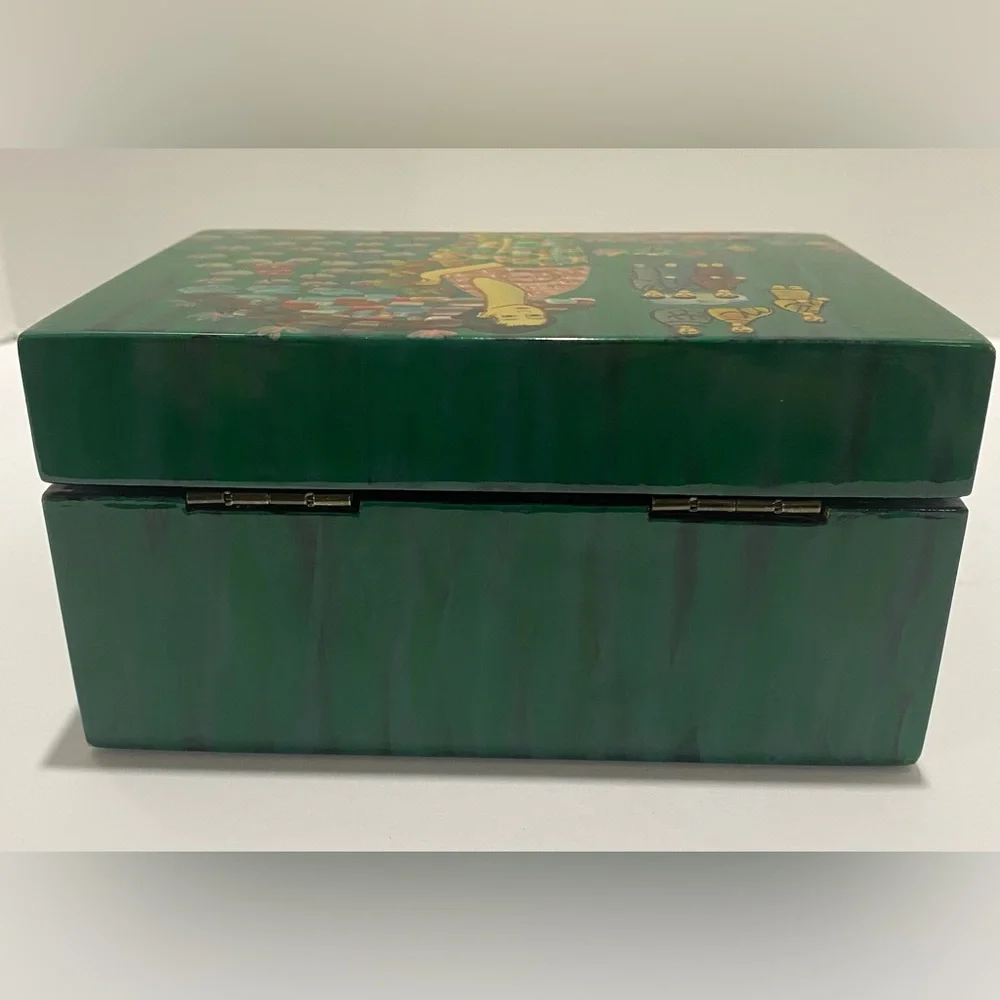 Asian Hand-Painted Lacquer Wood Box Jewelry Japanese Chinese Oriental Hinge Lid